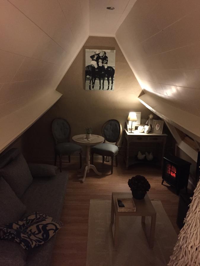 Bed and Breakfast Huyze-peppins Maldegem Esterno foto
