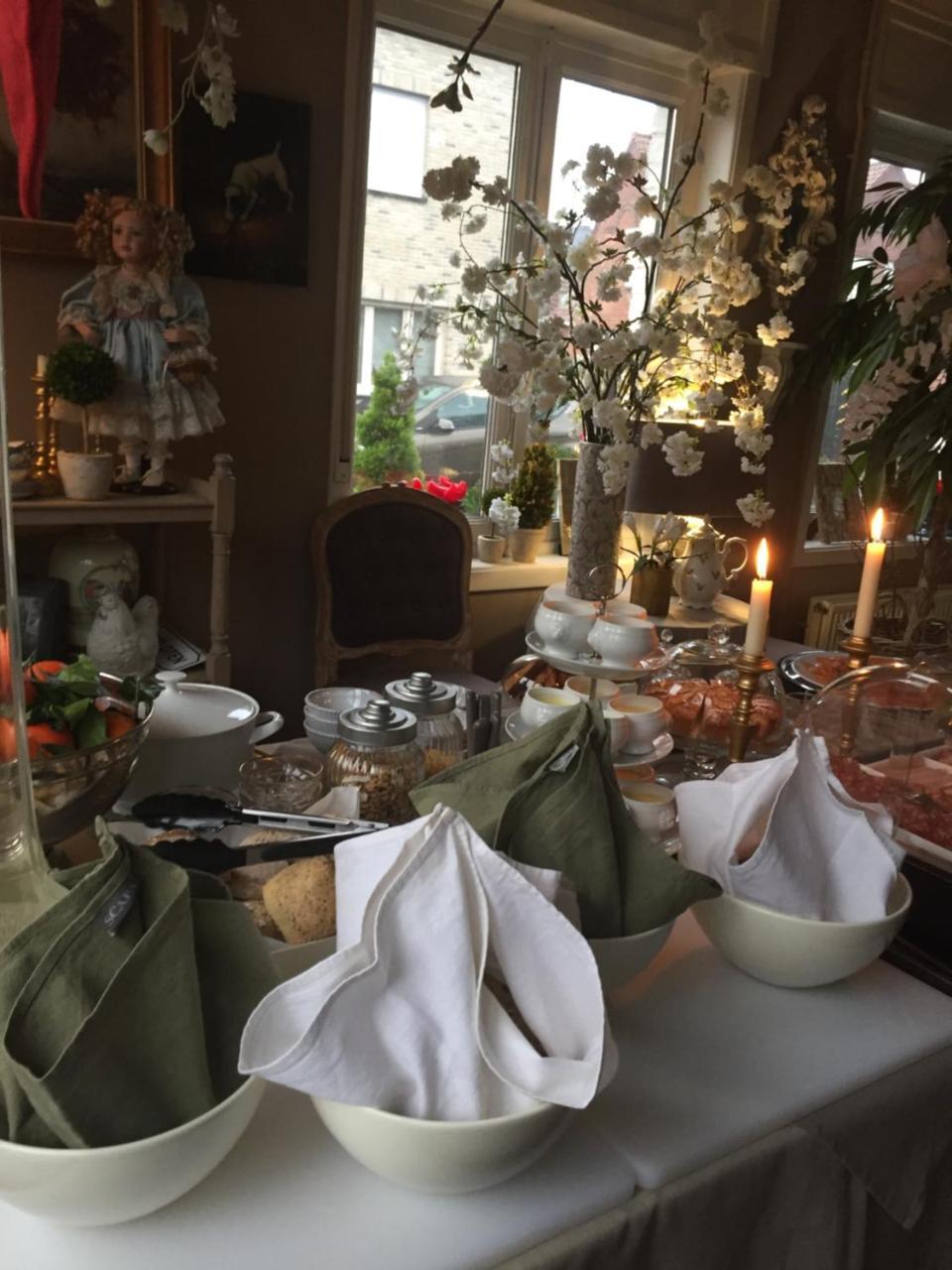 Bed and Breakfast Huyze-peppins Maldegem Esterno foto